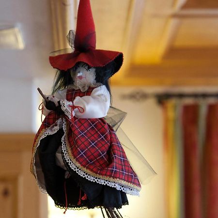 Hotel Garni Laura 아라바 외부 사진