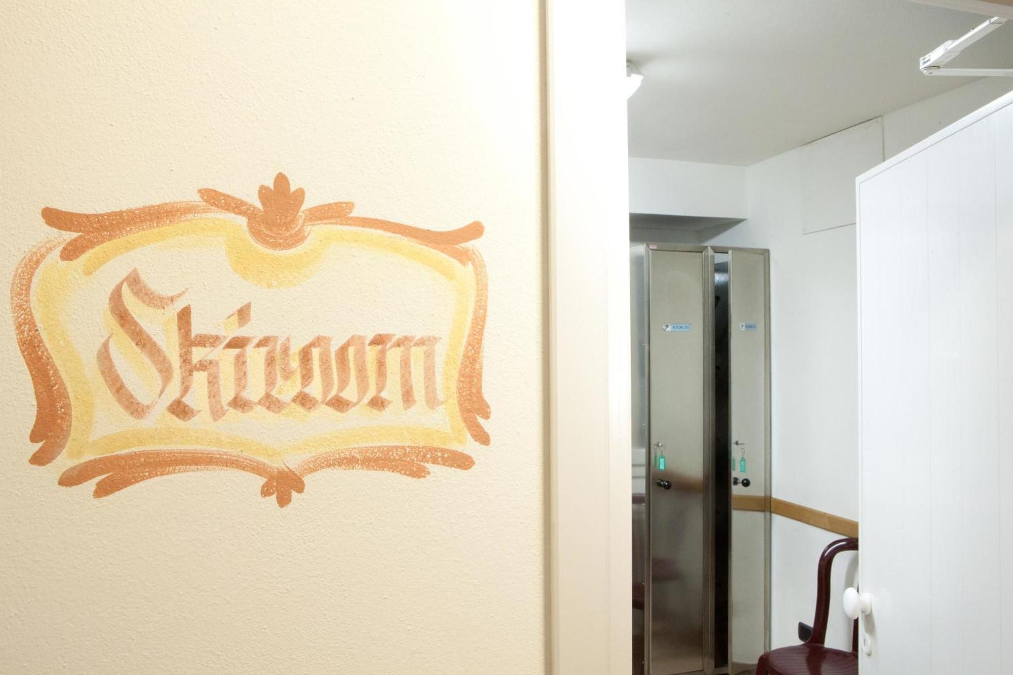 Hotel Garni Laura 아라바 외부 사진